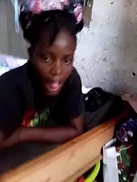 pretty prickle online show from 02/01/26, 08:02