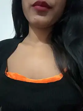 Snapshot of Hot_Goldengirl chatting on 12/04/25, 10:57 Hot Goldengirl online show from 12/04/25, 10:57