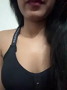 Hot Goldengirl online show from 04/07/26, 08:53