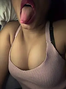 Hot Goldengirl online show from 07/15/26, 10:26