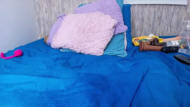 Snapshot of Brandhy_v chatting on 03/20/25, 03:14 Brandhy v online show from 03/20/25, 03:14