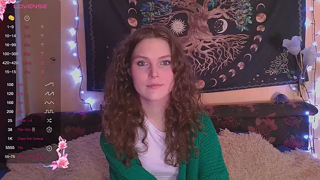 Snapshot of Jenna_Sativa chatting on 02/20/25, 01:51 Jenna Sativa online show from 02/20/25, 01:51