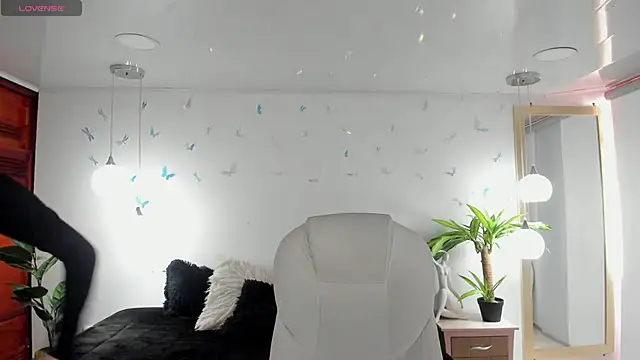  Antonnela  online show from 03/26/26, 02:33