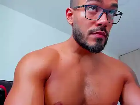 Alexander Martines online show from 04/17/26, 08:56