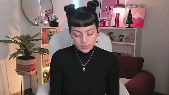 nahiapaws online show from 01/08/26, 05:59