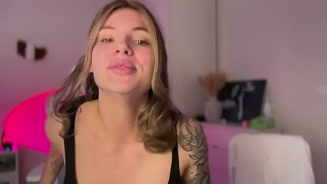 KesandAlex online show from 03/05/26, 08:43