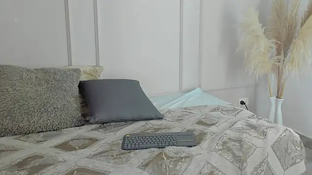 Mariapettit online show from 04/19/26, 10:58