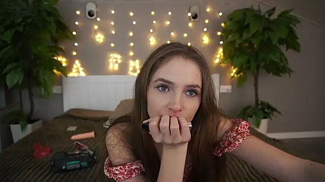 Snapshot of PamelaXX_ chatting on 01/12/25, 04:21 PamelaXX online show from 01/12/25, 04:21