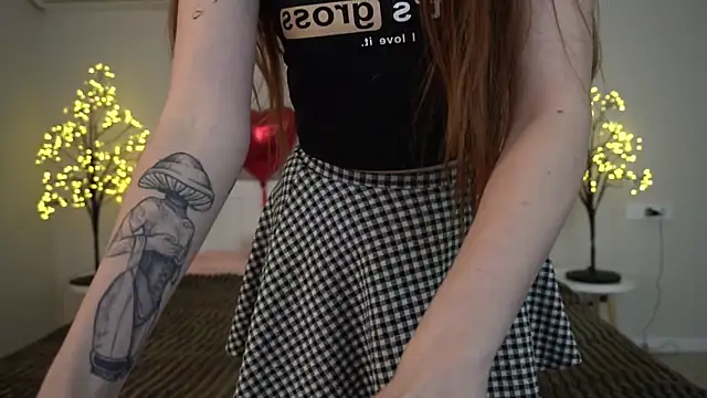 Snapshot of PamelaXX_ chatting on 02/17/25, 03:25 PamelaXX online show from 02/17/25, 03:25