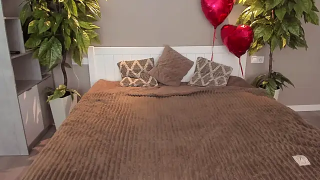 Snapshot of PamelaXX_ chatting on 02/27/25, 01:38 PamelaXX online show from 02/27/25, 01:38