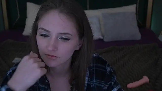 Snapshot of PamelaXX_ chatting on 03/17/25, 06:07 PamelaXX online show from 03/17/25, 06:07