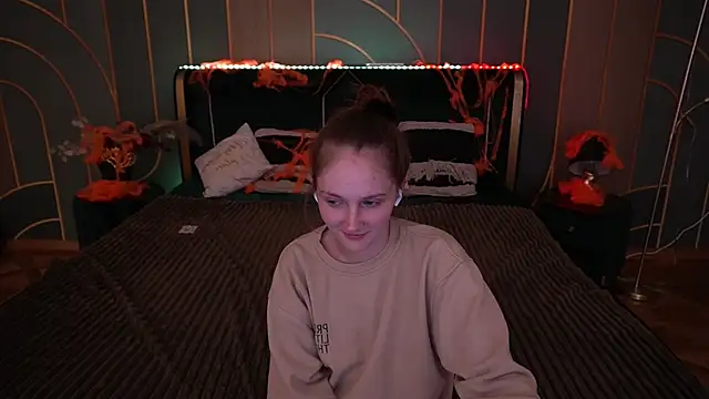 Snapshot of PamelaXX_ chatting on 10/30/25, 08:53 PamelaXX online show from 10/30/25, 08:53