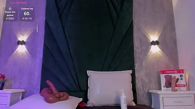 Alexiis Etereo online show from 03/15/26, 07:36