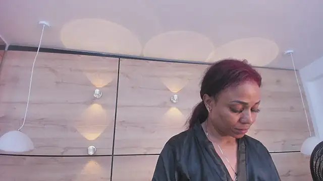 martina touss online show from 12/05/25, 12:52