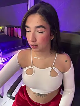 SaraaMills online show from 05/09/26, 03:45