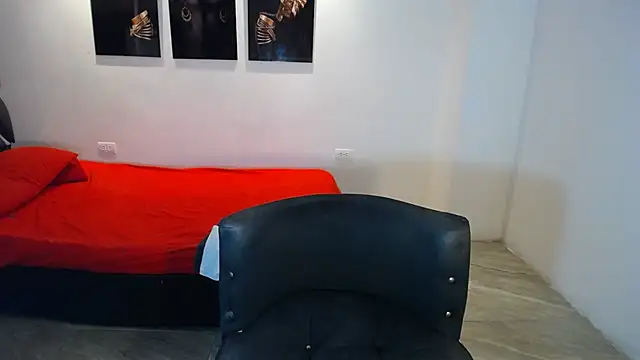 naomiwildburn online show from 09/13/25, 02:17