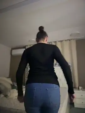 AliceMunro online show from 03/18/26, 09:07