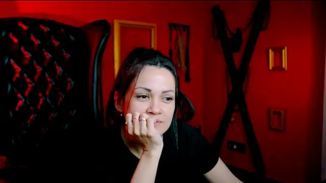 Snapshot of KarolinaRobinson chatting on 03/22/25, 09:42 KarolinaRobinson online show from 03/22/25, 09:42