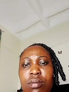 melaninebony1 online show from 11/19/25, 01:11