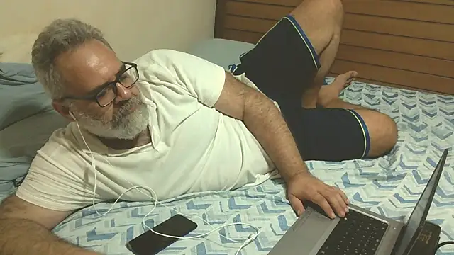 DockTVXXX online show from 10/15/25, 10:26