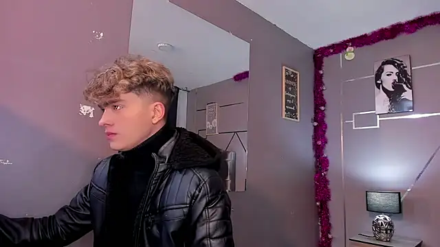 ANDRIUS 24 online show from 12/03/24, 01:43