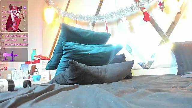 MarielQueenx online show from 12/31/24, 05:33