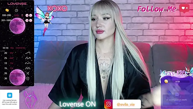 Eva Evile online show from 12/22/24, 11:44