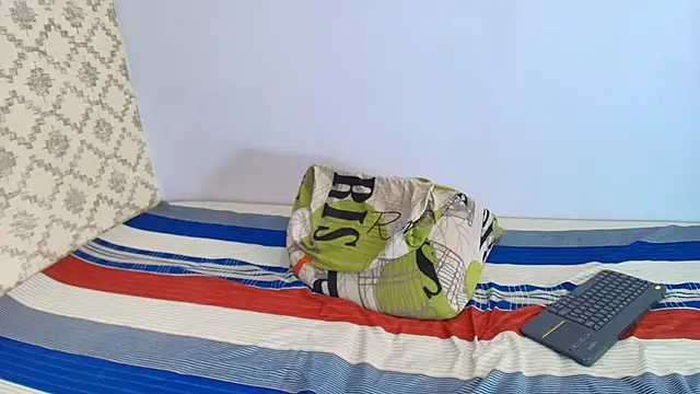 Snapshot of Chantal_taylor_ chatting on 03/22/25, 06:25 Chantal taylor online show from 03/22/25, 06:25