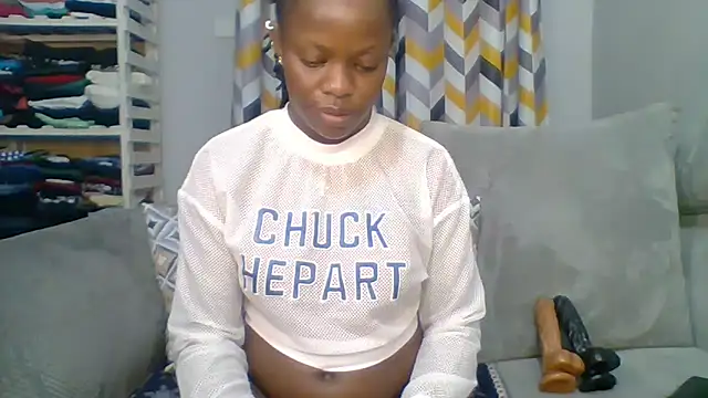 Snapshot of Petite_254 chatting on 10/08/25, 10:51 Petite 254 online show from 10/08/25, 10:51