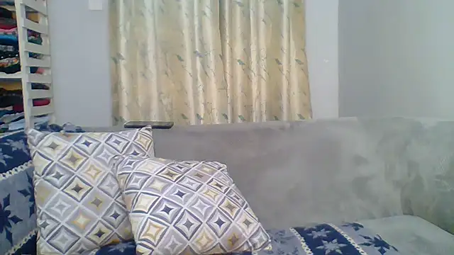 Snapshot of Petite_254 chatting on 04/30/26, 12:50 Petite 254 online show from 04/30/26, 12:50