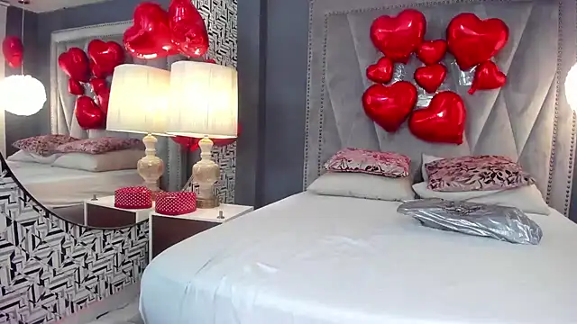 Hotsamantamature online show from 02/13/25, 07:42