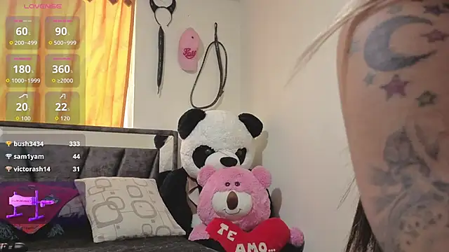 Hotsamantamature online show from 09/12/25, 09:26