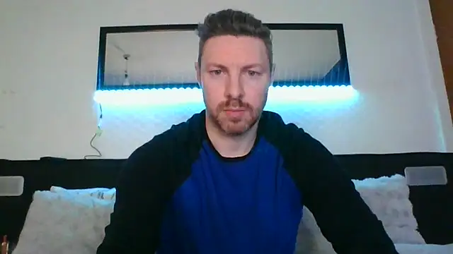 Snapshot of Fit4fun24 chatting on 03/02/26, 10:49 Fit4fun24 online show from 03/02/26, 10:49