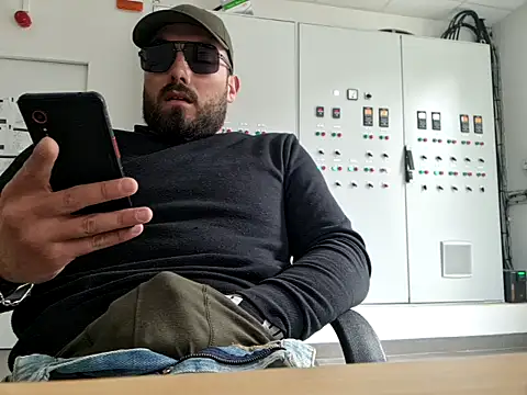 Leonormaldick online show from 03/02/26, 02:13