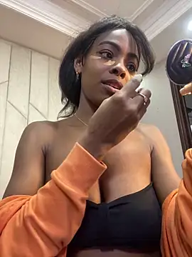 adaraSmiith online show from 12/16/24, 12:38