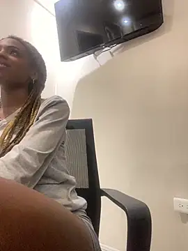 adaraSmiith online show from 01/14/25, 11:42