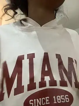 adaraSmiith online show from 11/14/25, 12:04