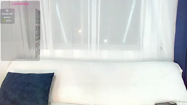 laura sweett120 online show from 05/27/26, 05:59