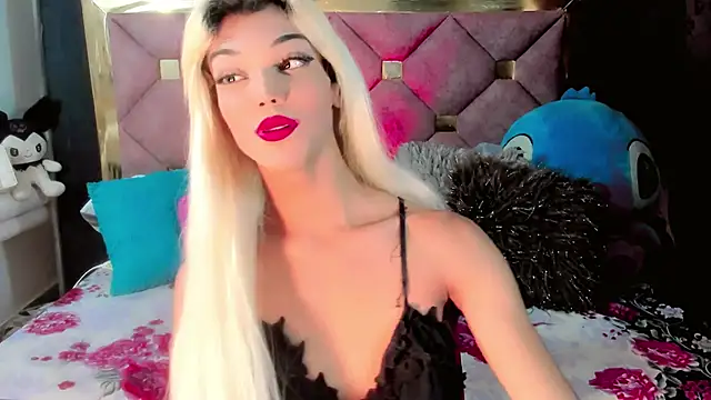 Snapshot of the-horus-girl chatting on 12/29/24, 01:13 the-horus-girl online show from 12/29/24, 01:13