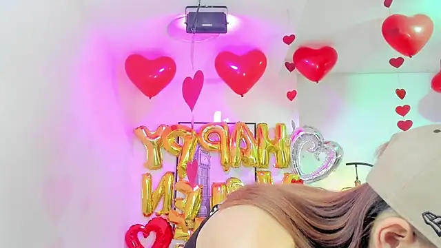 Tamara slimx online show from 02/16/25, 09:37