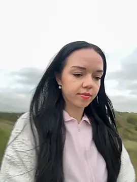 Vanesskaa online show from 10/09/25, 05:00