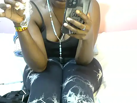 winnie254 online show from 10/01/25, 06:52