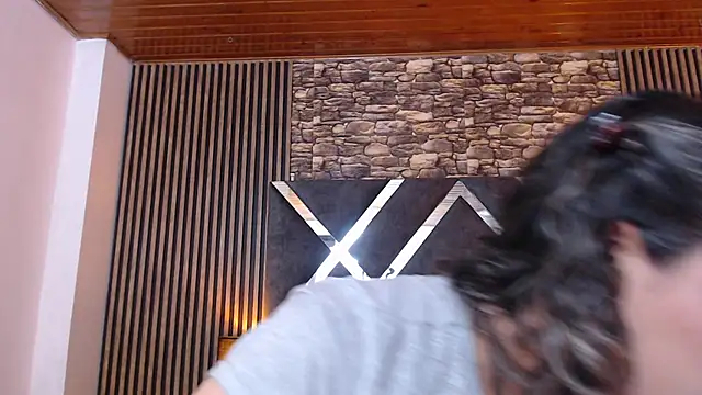 Snapshot of marie_hss chatting on 10/27/25, 08:24 marie hss online show from 10/27/25, 08:24