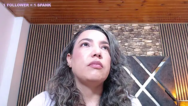 Snapshot of marie_hss chatting on 10/28/25, 07:49 marie hss online show from 10/28/25, 07:49