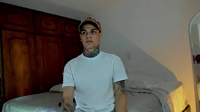 Snapshot of Jordyrodriiguez chatting on 12/23/24, 03:18 Jordyrodriiguez online show from 12/23/24, 03:18