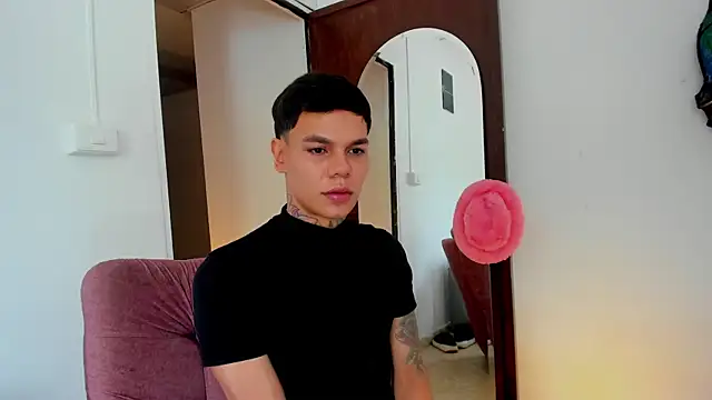 Snapshot of Jordyrodriiguez chatting on 10/28/25, 04:42 Jordyrodriiguez online show from 10/28/25, 04:42