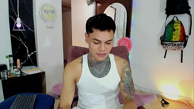 Snapshot of Jordyrodriiguez chatting on 11/23/25, 01:05 Jordyrodriiguez online show from 11/23/25, 01:05