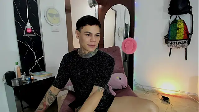 Jordyrodriiguez online show from 11/25/25, 12:21