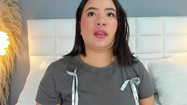 HannaKarson online show from 11/04/25, 11:31