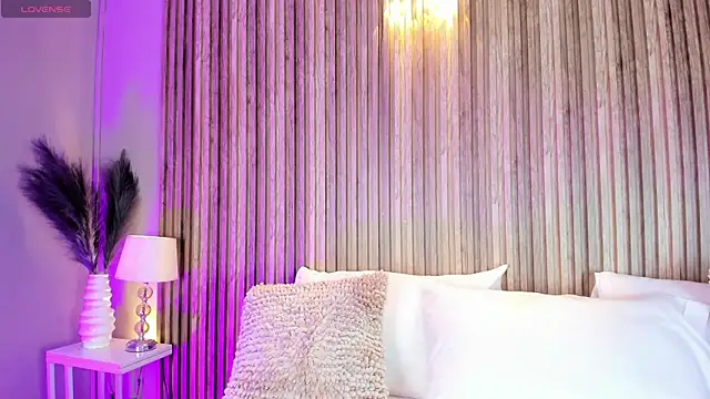 HannaKarson online show from 03/04/26, 11:38